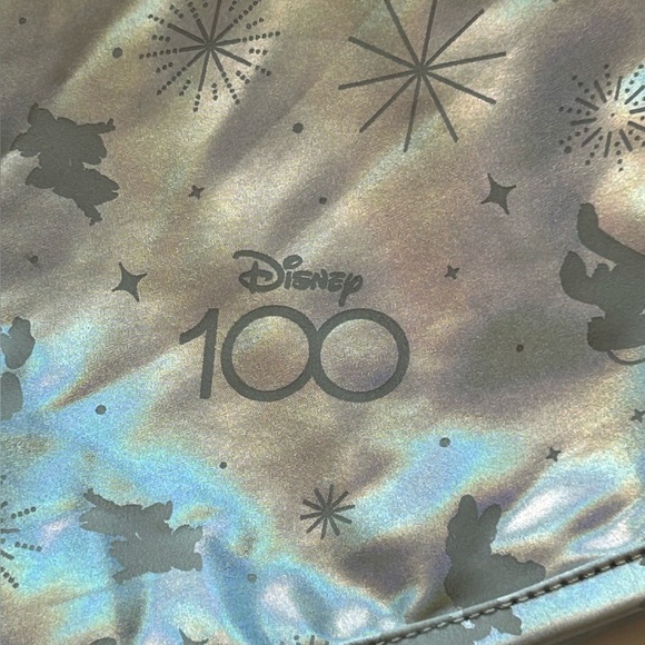 Disney 100th Anniversary Silver Holographic Stretch Skorts Bow Accent Girls 7/8 - Picture 10 of 10